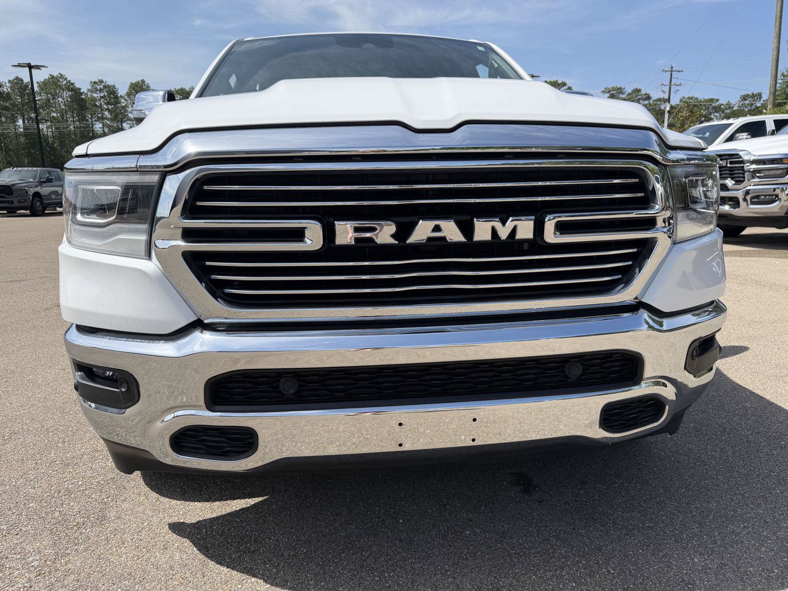 Used 2023 RAM 1500 Laramie AWD/4WD image 24