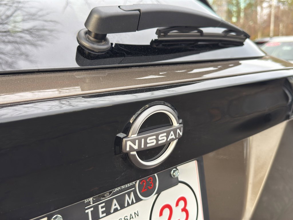 New 2026 Nissan Kicks SR w/ SR Premium Package image 13