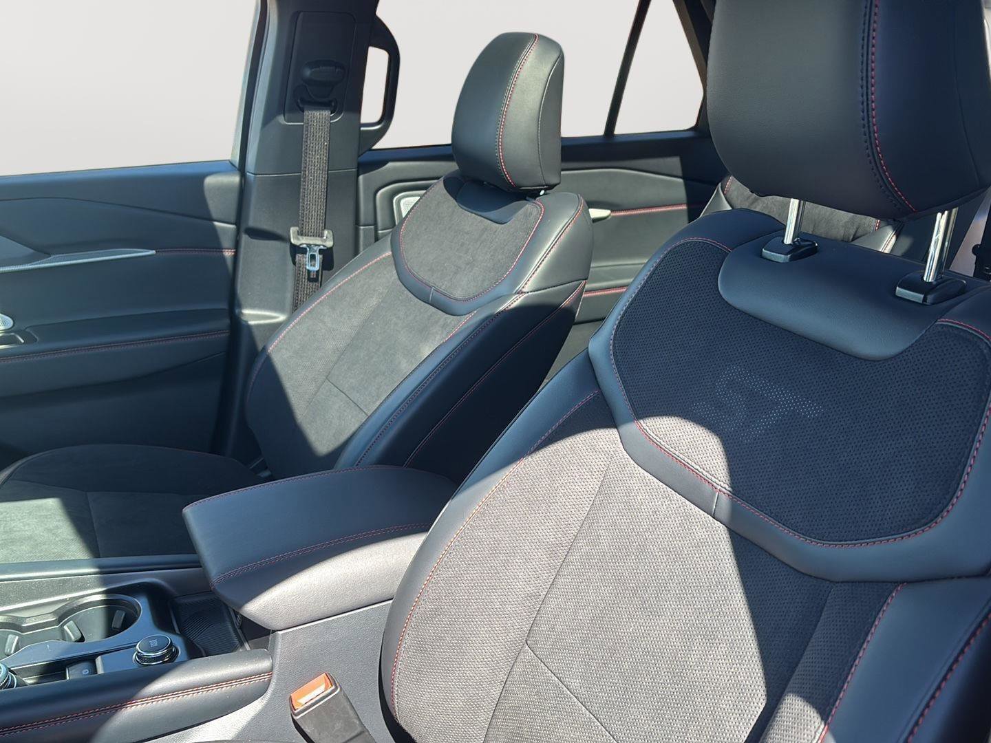 New 2026 Ford Explorer ST w/ Sun And Sound Package image 14