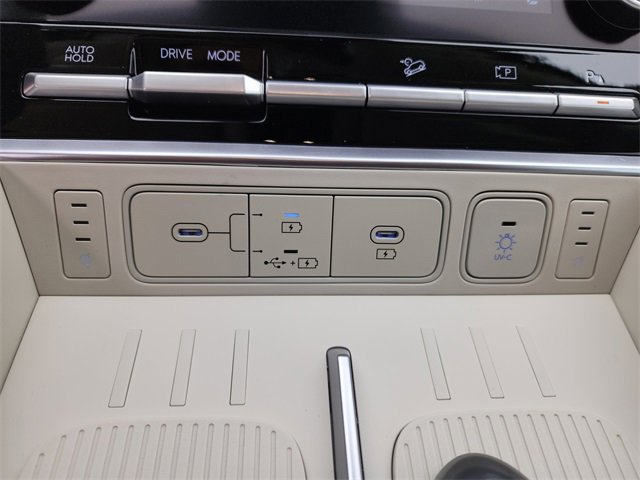 New 2025 Hyundai Santa Fe Calligraphy FWD image 23