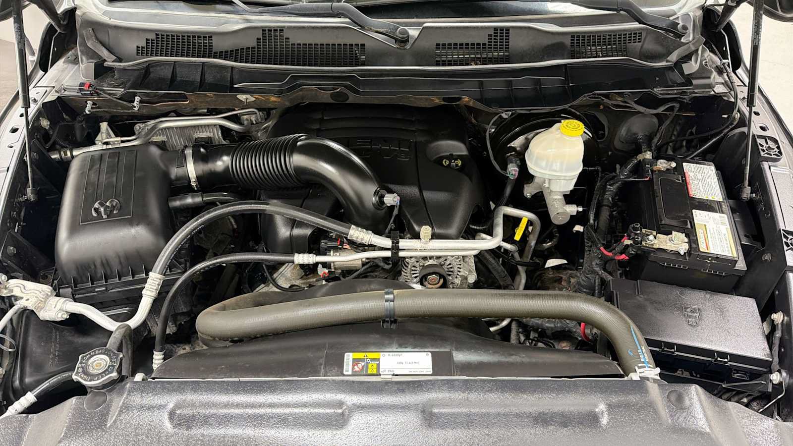 Used 2016 RAM 1500 Tradesman w/ Popular Equipment Group AWD/4WD image 28