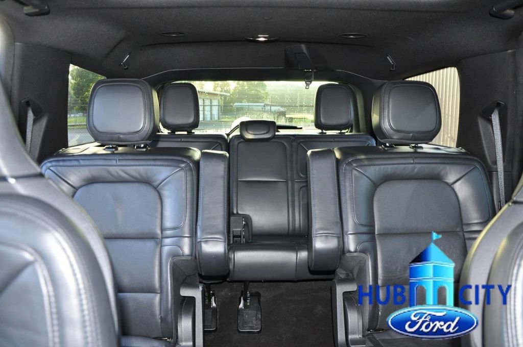 Used 2023 Lincoln Navigator Reserve image 22