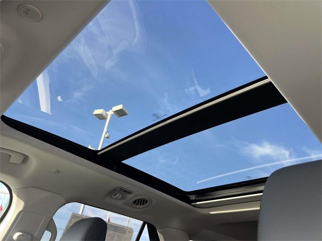 New 2025 Ford Explorer Active w/ Active Comfort Package image 26