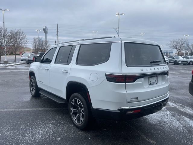 Used 2023 Jeep Wagoneer Series III w/ Preferred Equipment Group image 10