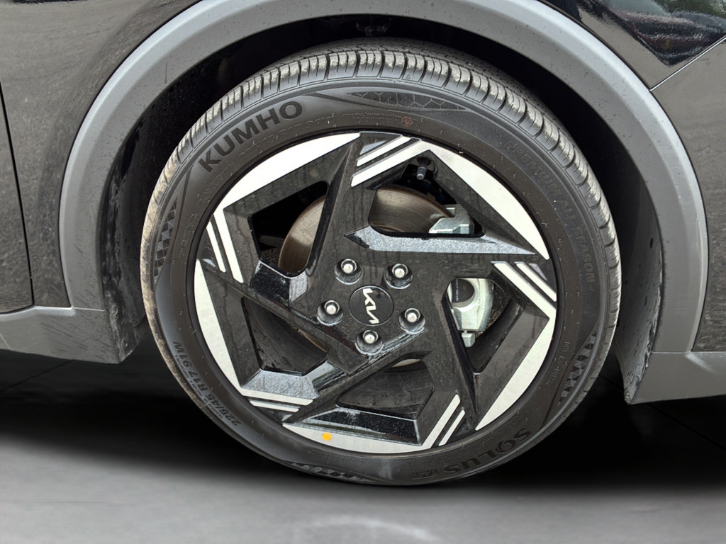 Certified 2025 Kia K4 EX FWD image 30