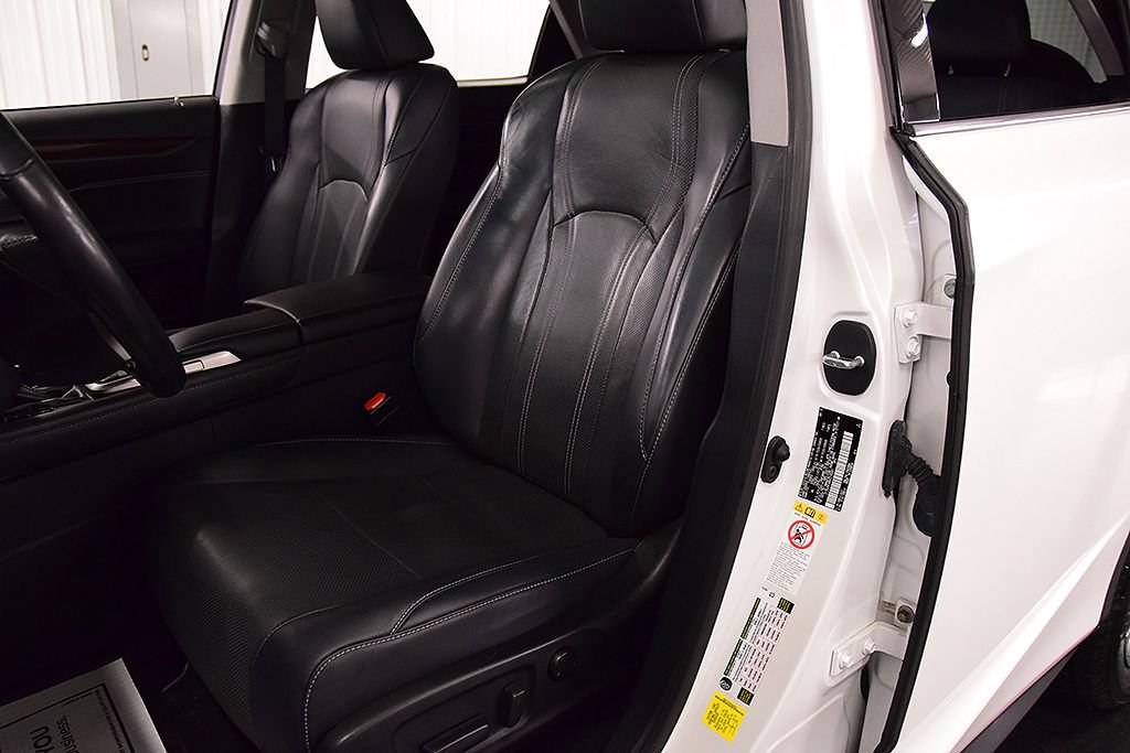 Used 2019 Lexus RX 350 AWD w/ Navigation Package image 28