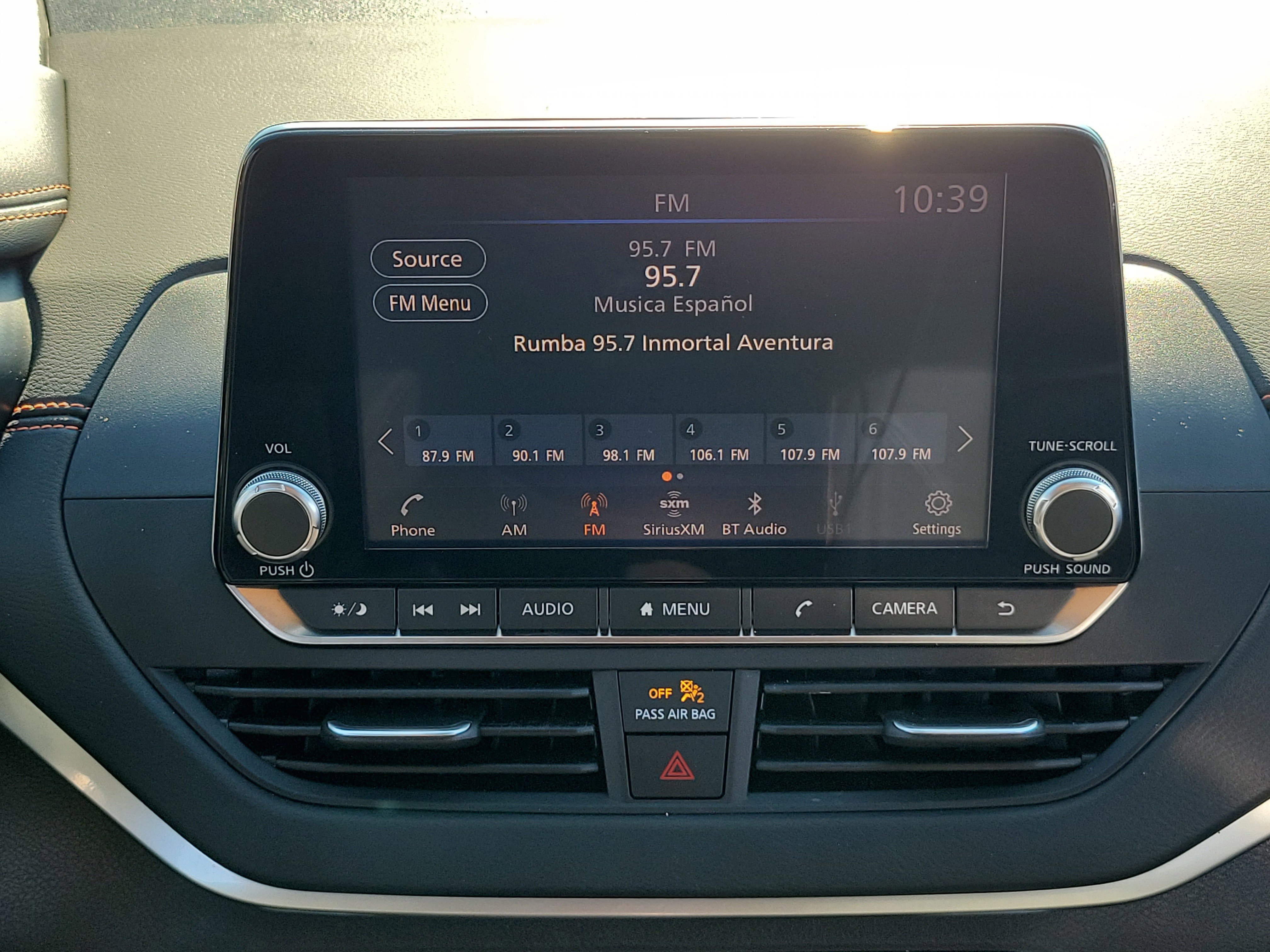 Used 2022 Nissan Altima 2.5 SR image 17