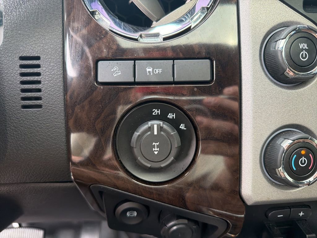 Used 2016 Ford F350 Platinum image 10