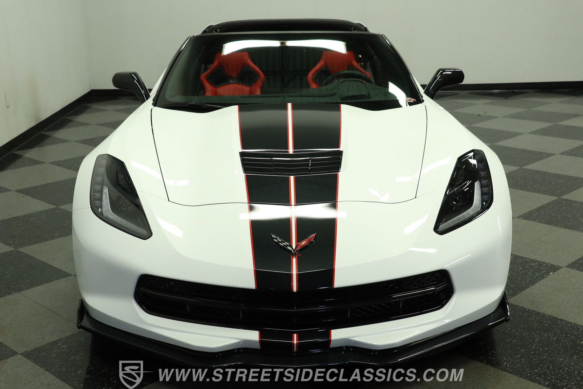 Used 2015 Chevrolet Corvette Stingray Coupe w/ Pacific Design Package RWD image 16