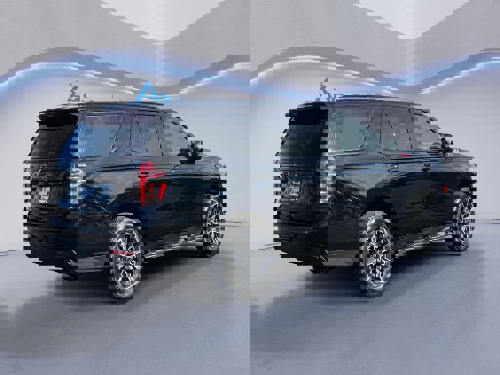 Used 2023 Chevrolet Tahoe Z71 w/ Luxury Package image 5