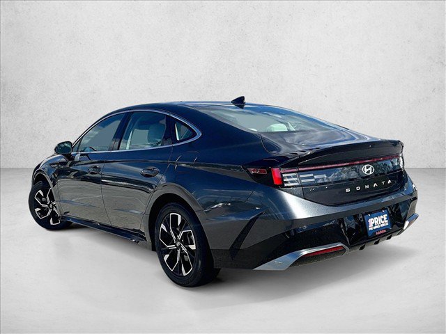 Used 2025 Hyundai Sonata SEL FWD image 13