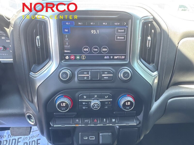 Used 2022 Chevrolet Silverado 1500 LT image 21