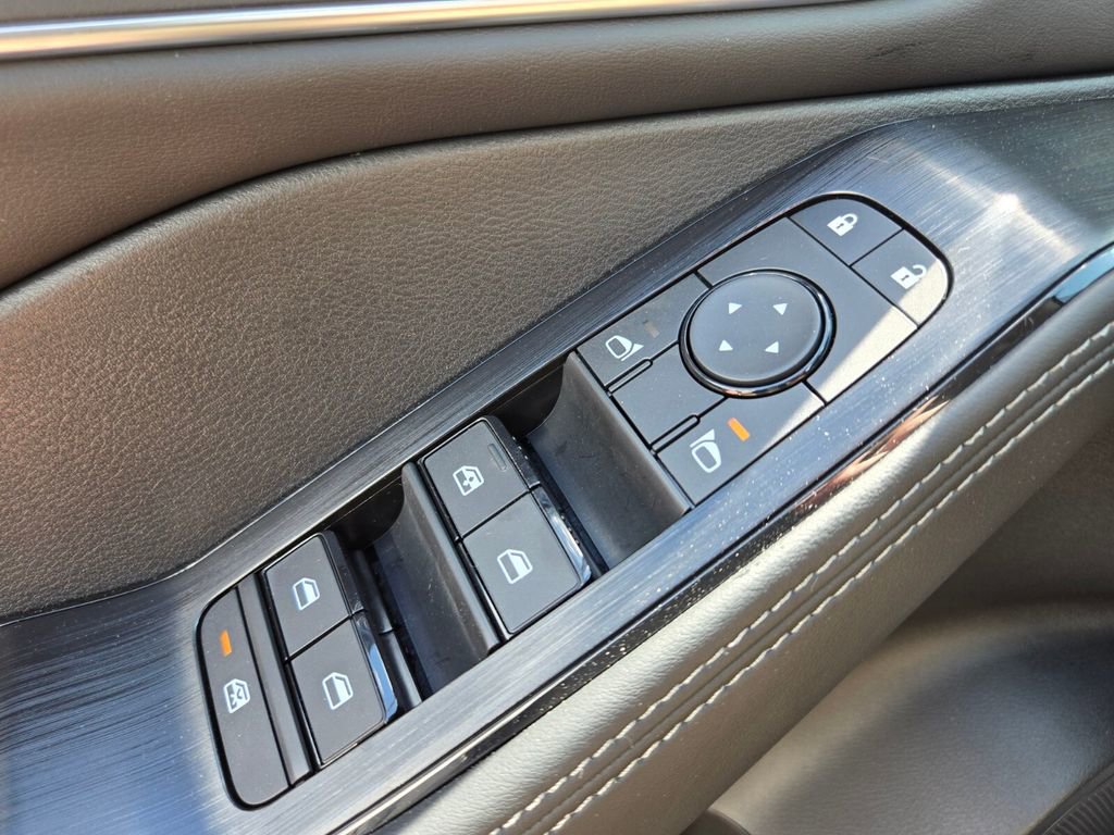 New 2026 Nissan Rogue Platinum image 12