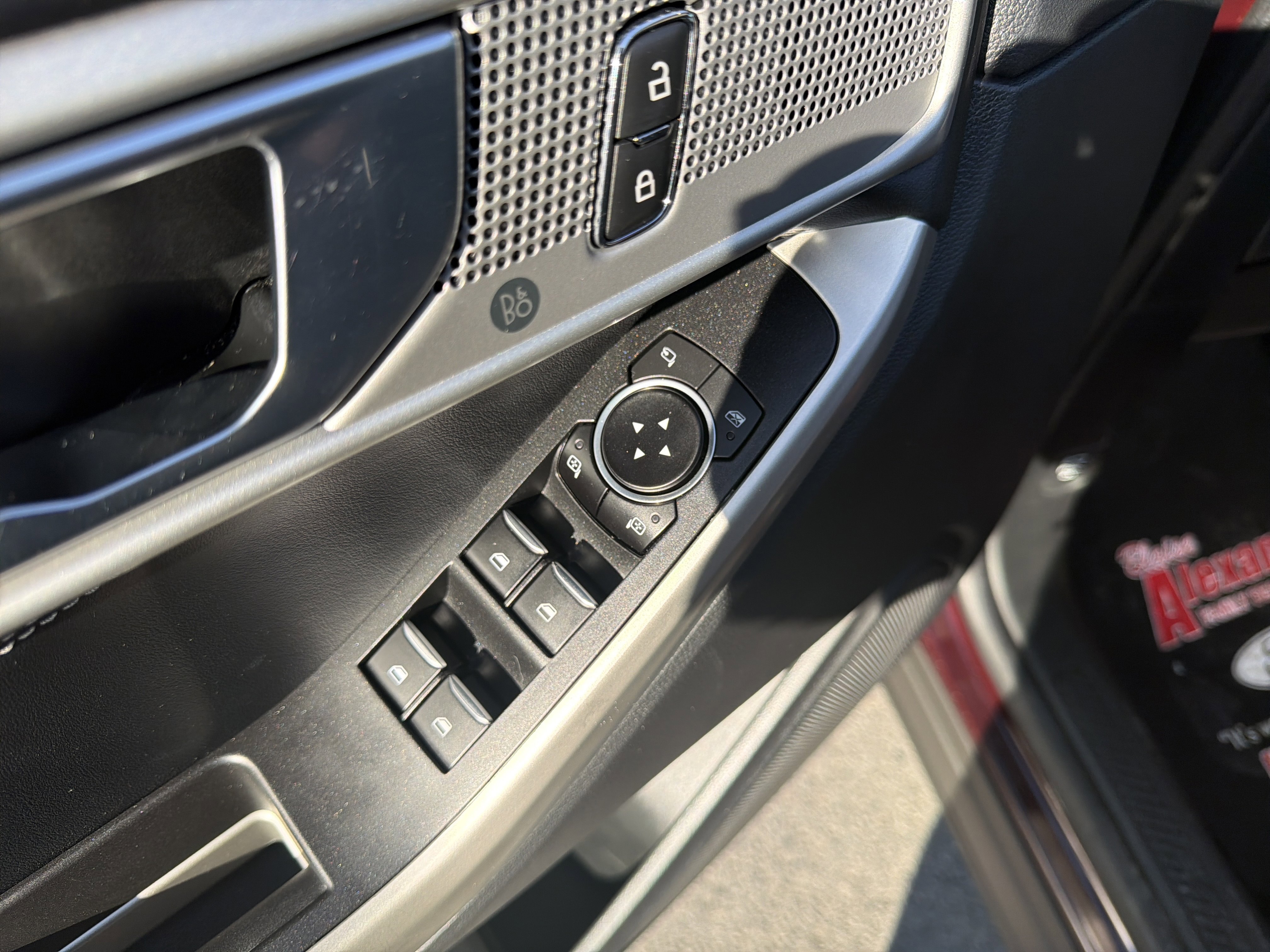 Used 2023 Ford Explorer XLT w/ Equipment Group 202A image 17