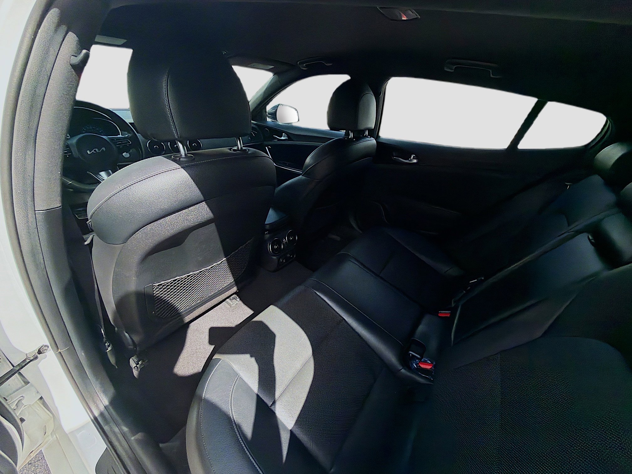 Used 2022 Kia Stinger GT-Line image 25