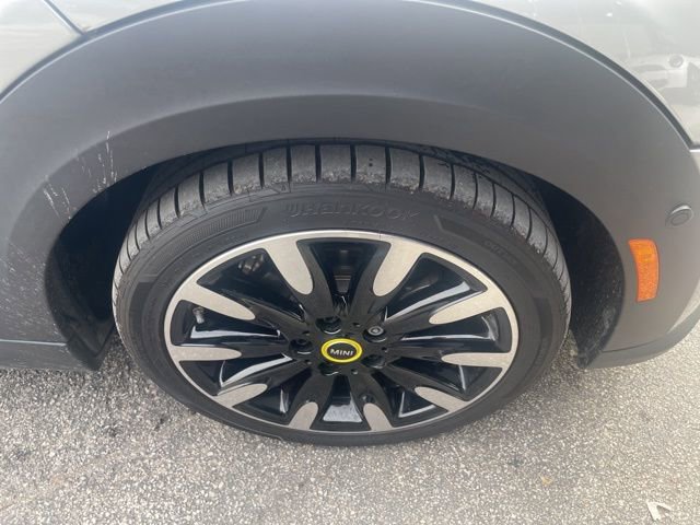 Used 2024 MINI Cooper SE image 28