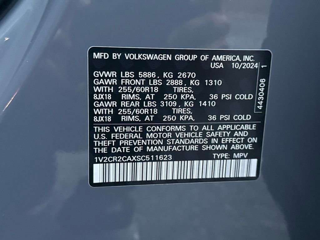 Used 2025 Volkswagen Atlas Peak Edition SE image 23