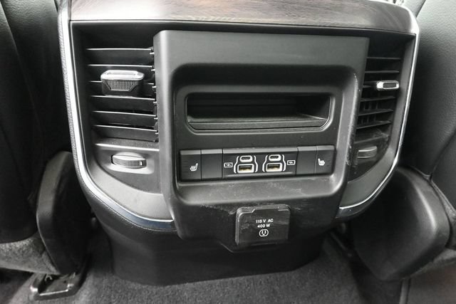 Used 2025 RAM 1500 Laramie w/ Sport Appearance Package AWD/4WD image 27
