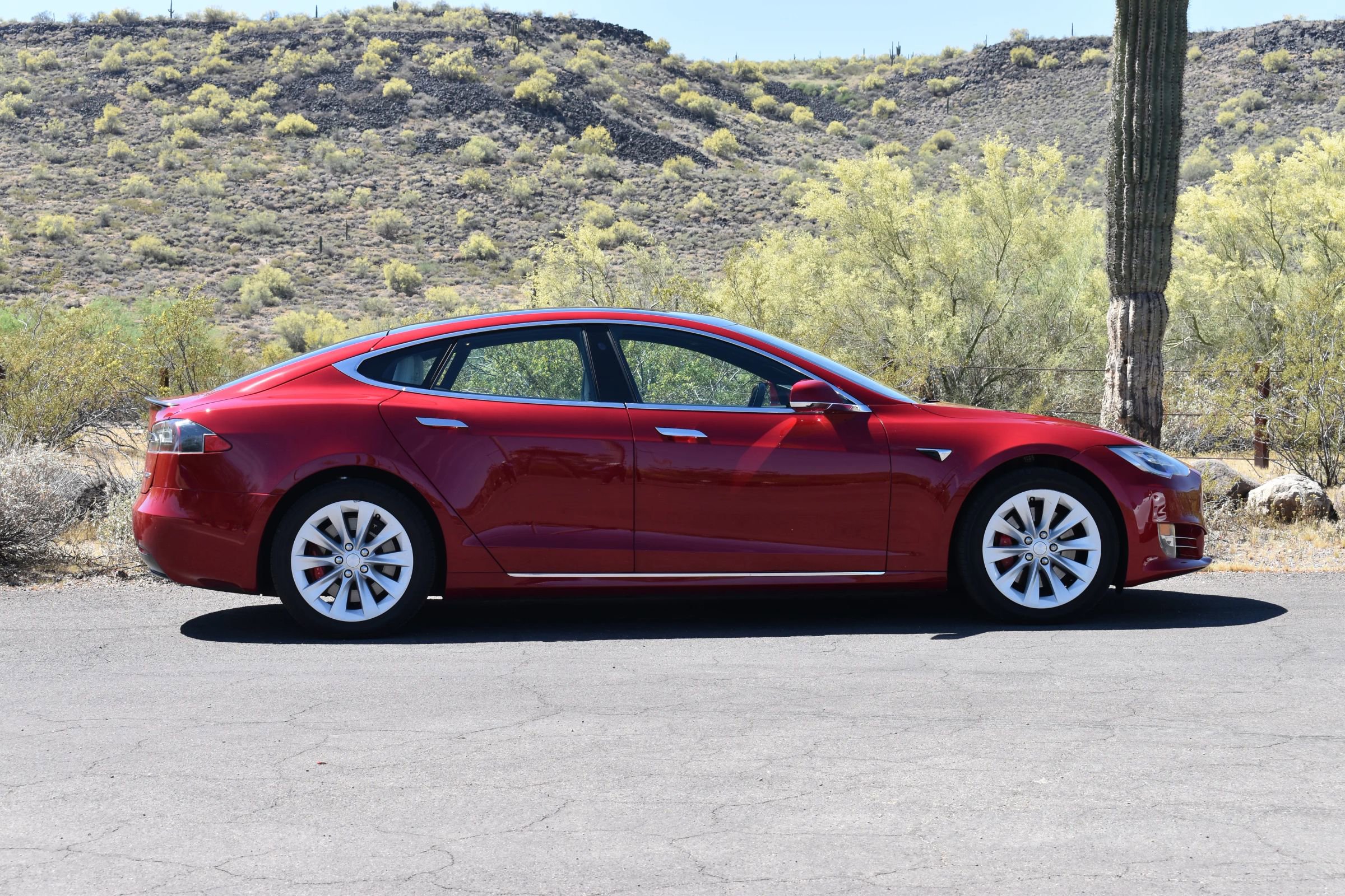 Used 2019 Tesla Model S P100D image 9