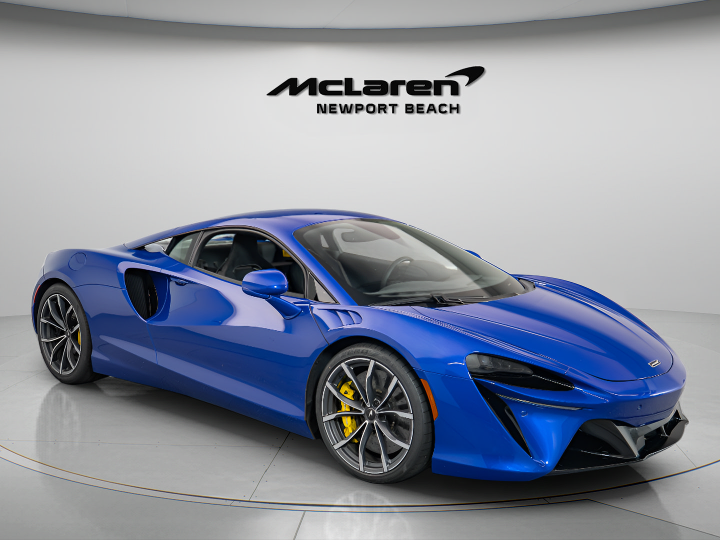 Used 2024 McLaren Artura