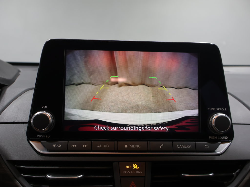 Used 2025 Nissan Altima 2.5 SV FWD image 26