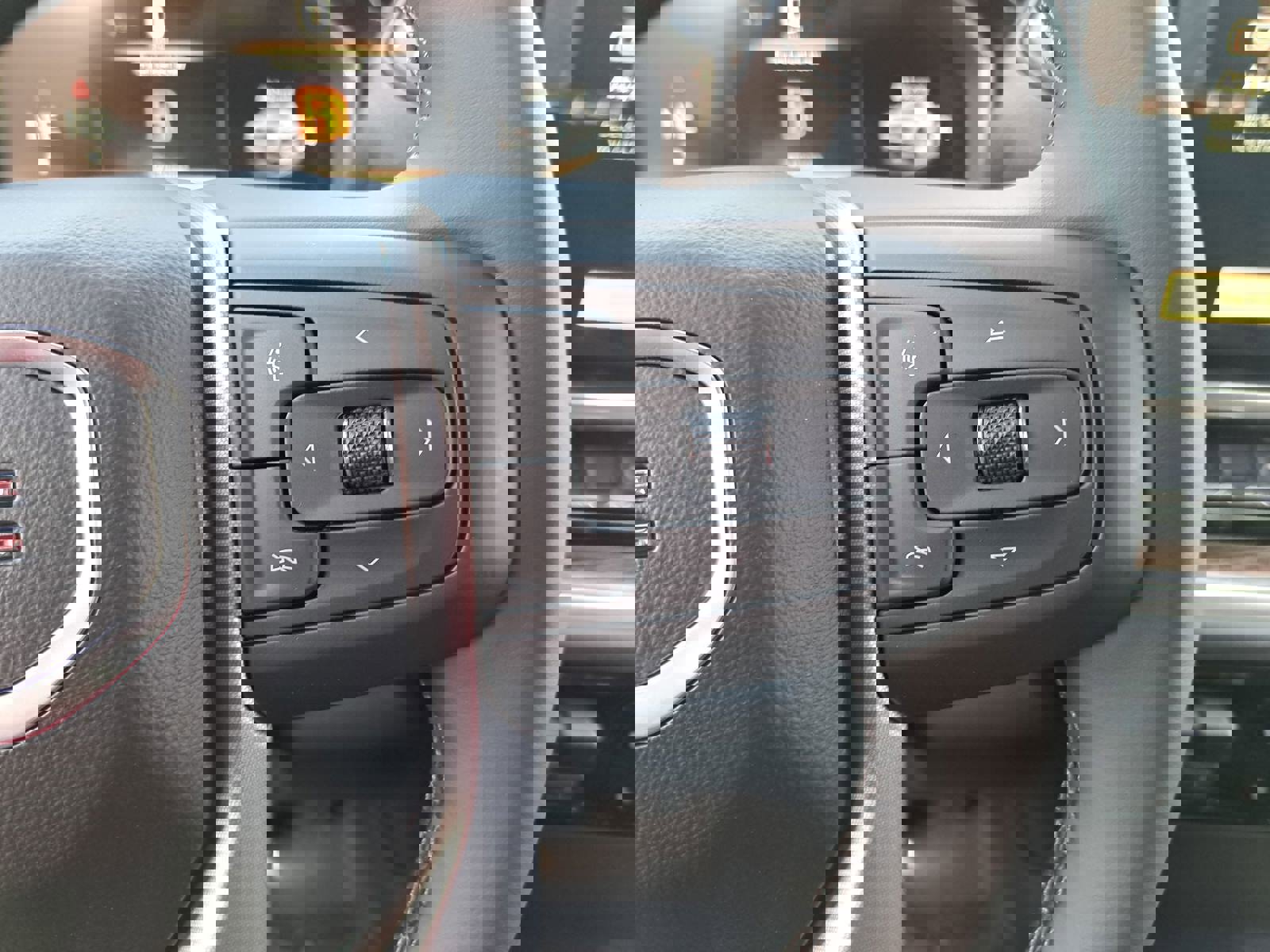 New 2025 GMC Sierra 1500 Elevation w/ LPO, Elevation Black Package AWD/4WD image 18