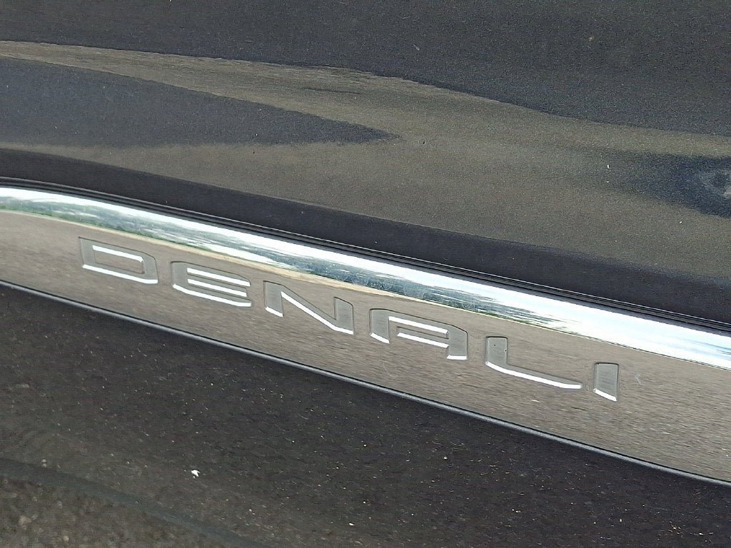 Certified 2021 GMC Acadia Denali w/ Denali Technology Package AWD/4WD image 10
