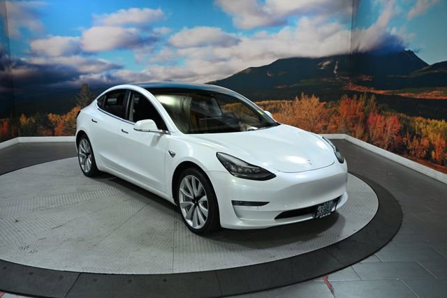 Used 2019 Tesla Model 3 Long Range image 2