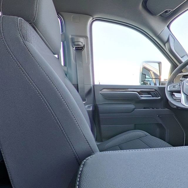 New 2026 GMC Sierra 2500 SLE image 18