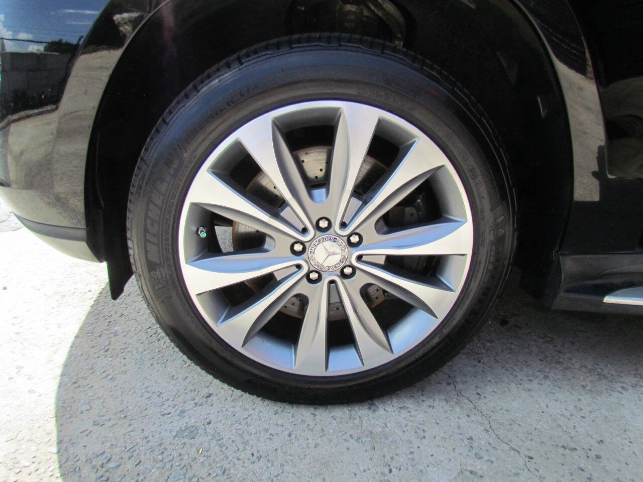 Used 2013 Mercedes-Benz GL 450 4MATIC image 25
