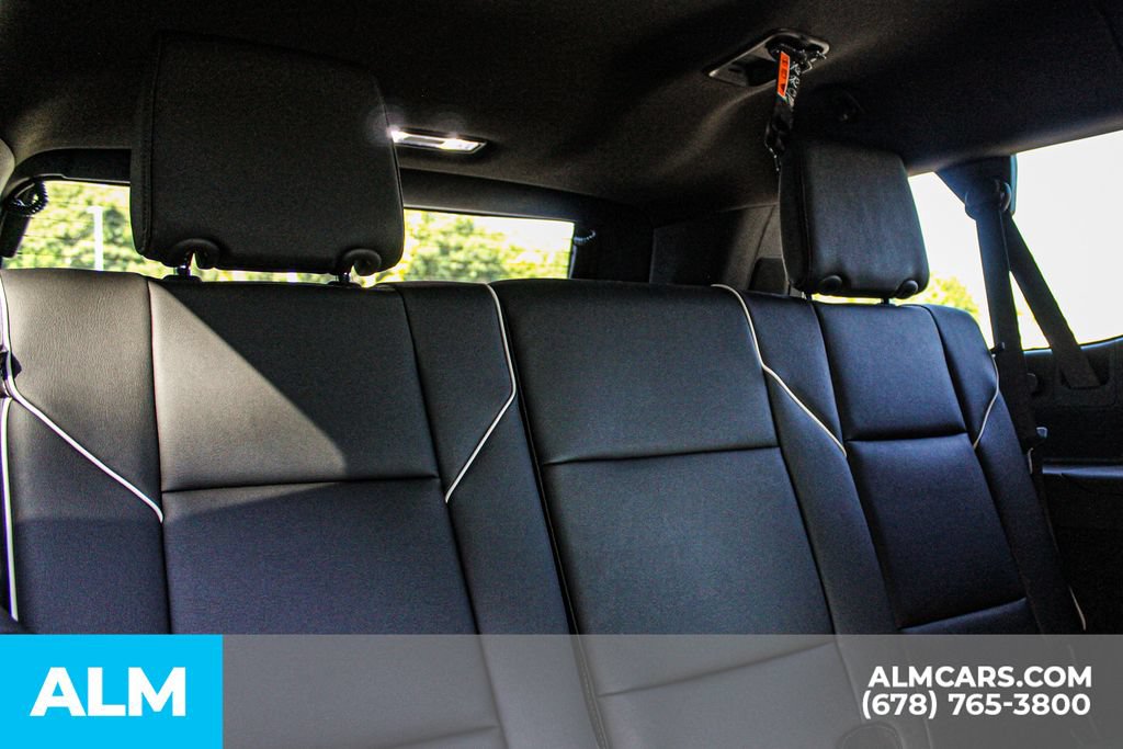 Used 2026 Cadillac Escalade ESV Sport AWD/4WD image 19