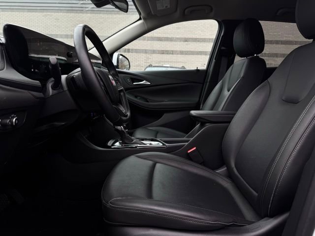 Used 2024 Buick Encore GX Sport Touring w/ Comfort Package image 15