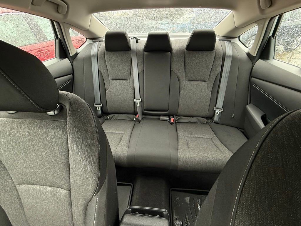 Certified 2025 Honda Accord LX image 31