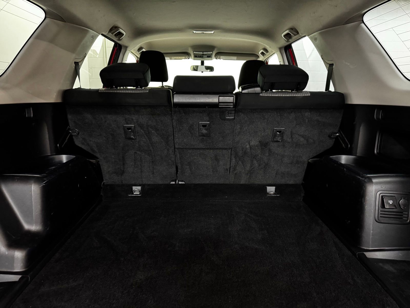 Used 2018 Toyota 4Runner SR5 image 36