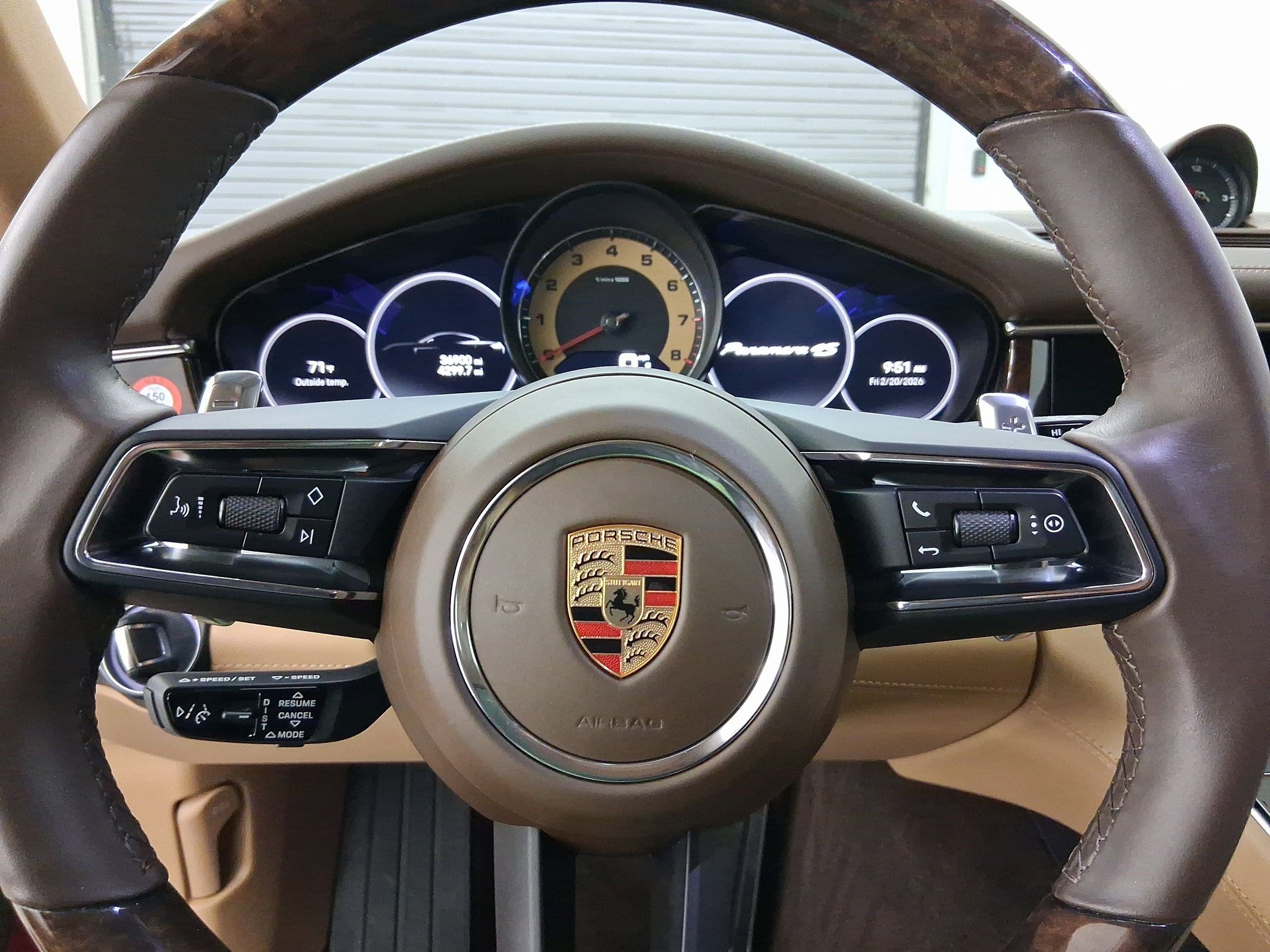 Certified 2023 Porsche Panamera 4S image 16