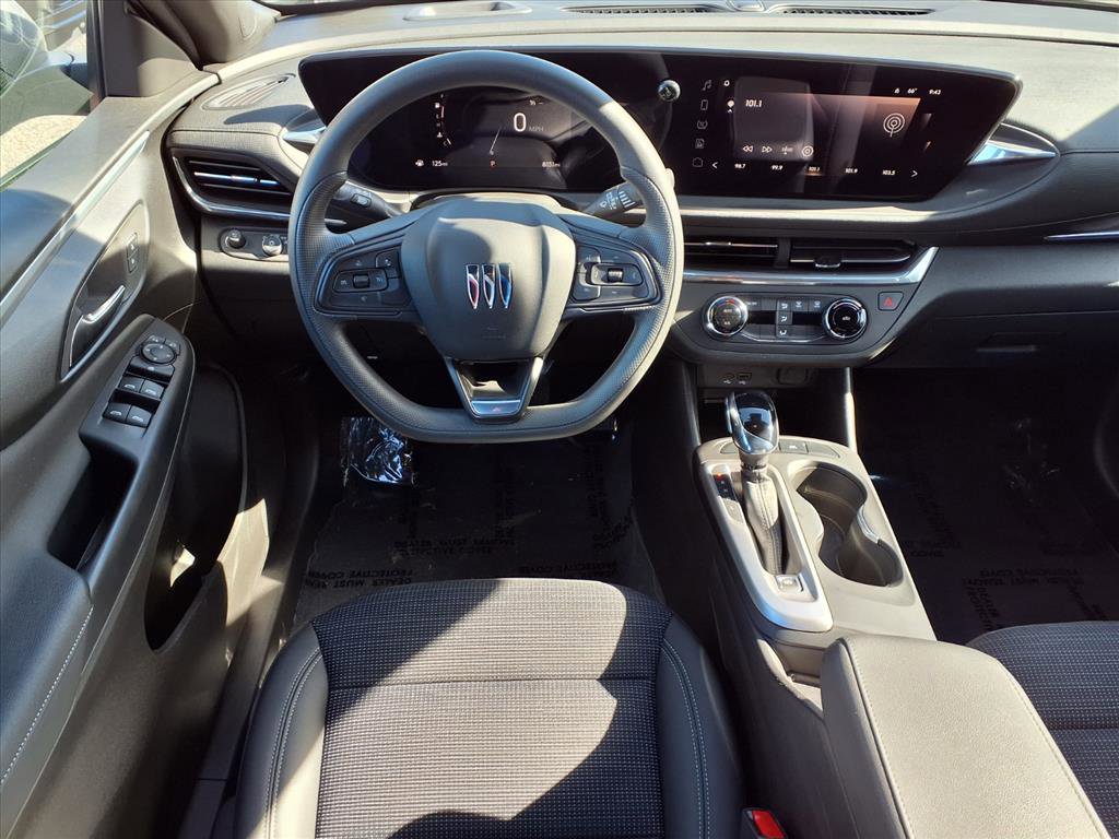 Used 2024 Buick Envista Preferred image 16