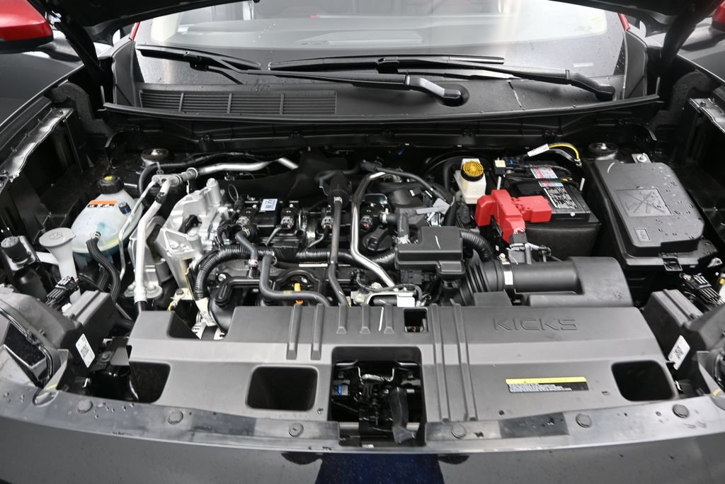 New 2026 Nissan Kicks SR w/ Cold Weather Package FWD image 21