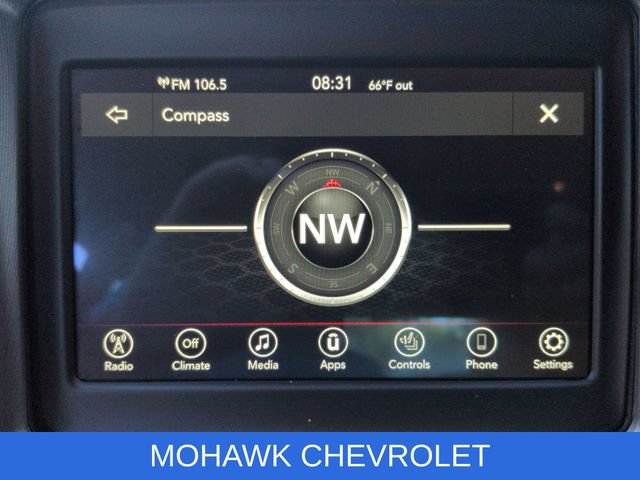 Used 2020 Dodge Challenger SXT w/ Driver Convenience Group AWD/4WD image 15