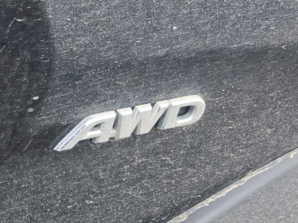 Used 2023 Toyota RAV4 Limited image 4