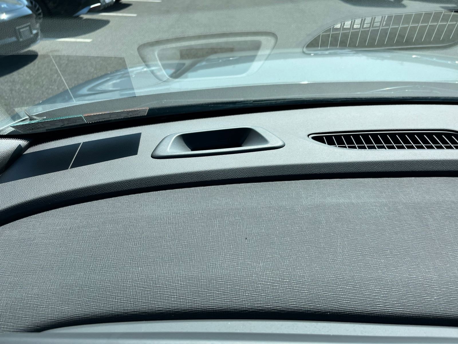 Used 2025 Buick Envista Preferred image 34