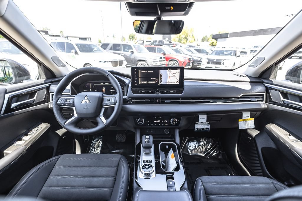 New 2026 Mitsubishi Outlander SE AWD/4WD image 19