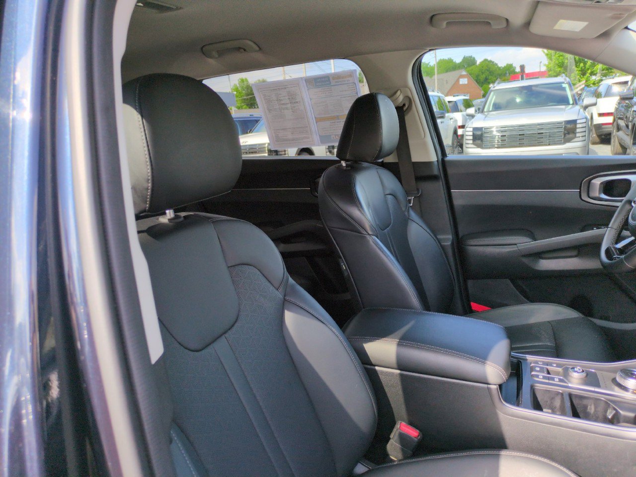Used 2022 Kia Sorento S FWD image 49