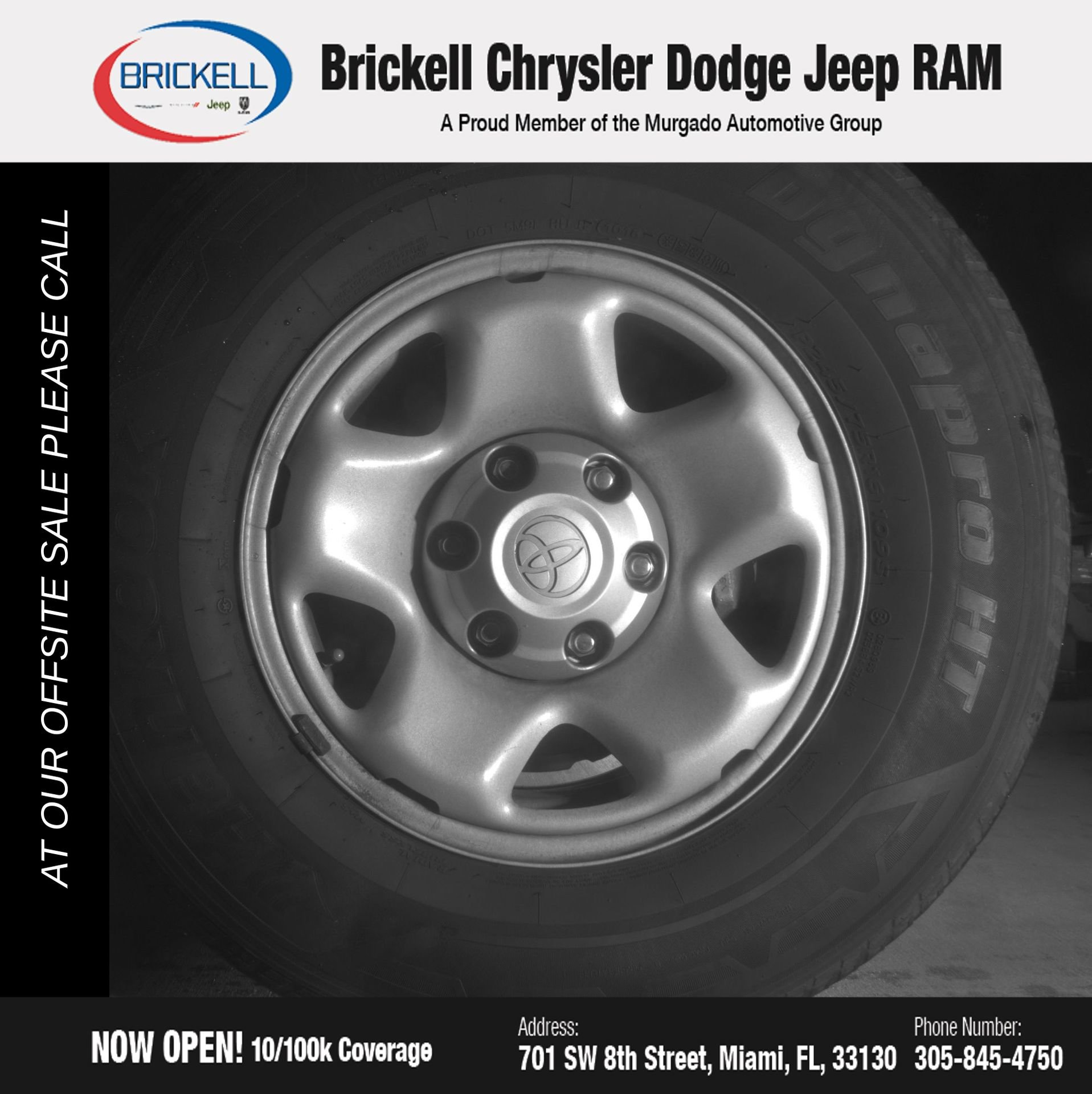 Used 2016 Toyota Tacoma SR5 w/ Towing Package image 9