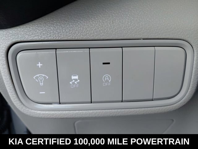 Certified 2025 Kia Soul LX w/ LX Technology Package FWD image 18
