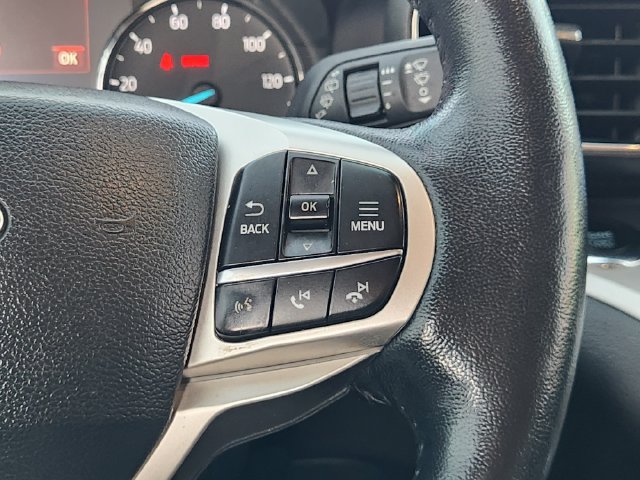 Used 2023 Ford Explorer XLT RWD image 29