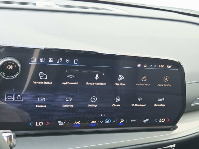 New 2027 Chevrolet Traverse LT w/ Midnight/Sport Edition FWD image 24