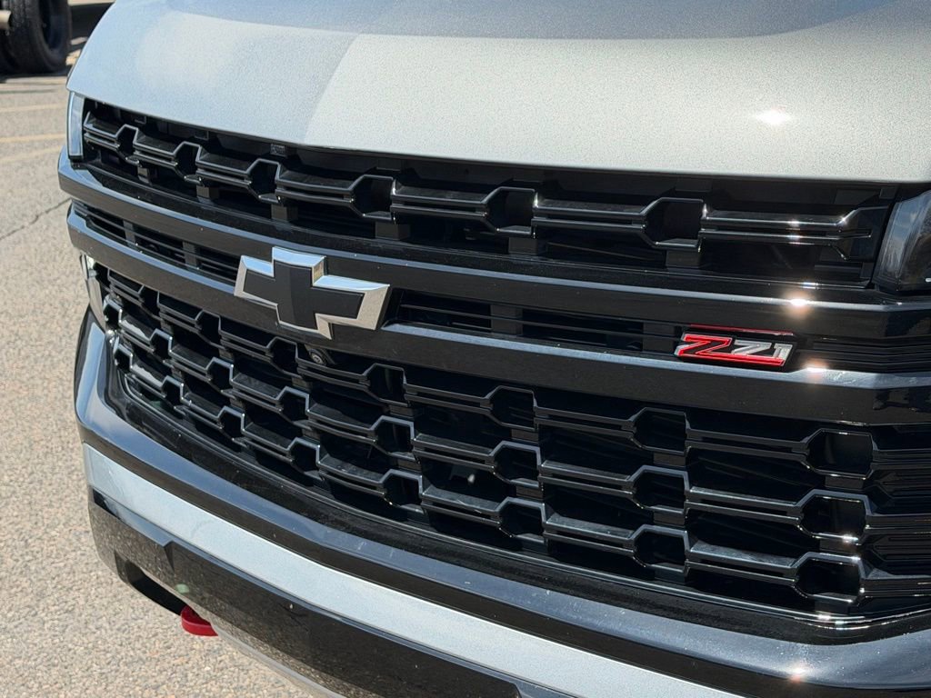 Used 2024 Chevrolet Tahoe Z71 w/ Z71 Off-Road Package AWD/4WD image 34
