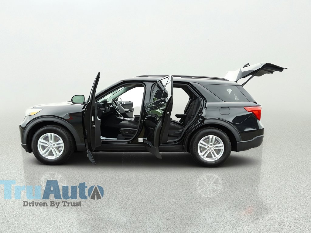 Used 2022 Ford Explorer XLT RWD image 14