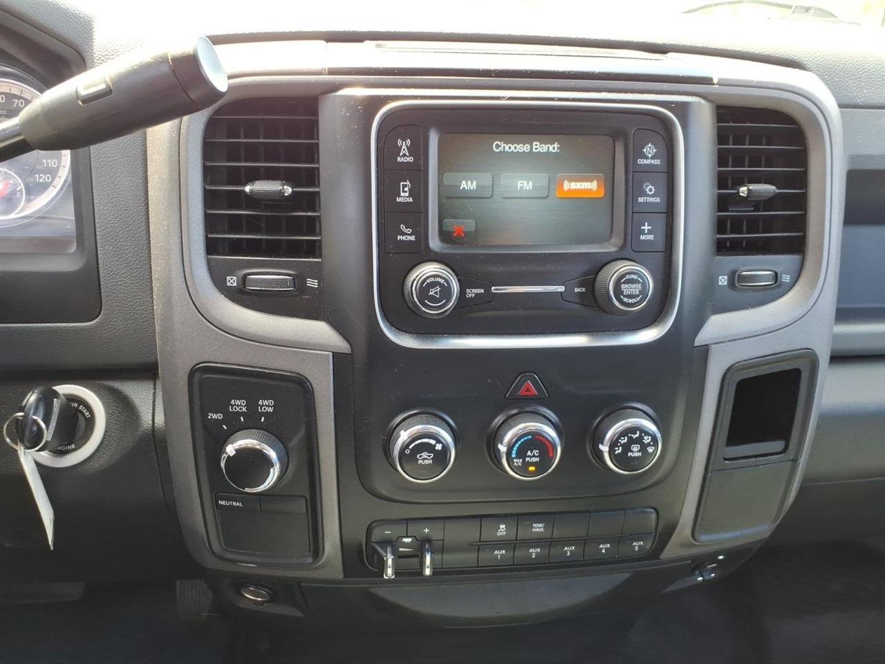 Used 2016 RAM 2500 Tradesman w/ Chrome Appearance Group AWD/4WD image 10