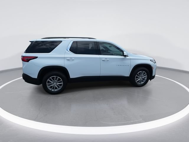 Used 2023 Chevrolet Traverse LT FWD image 9